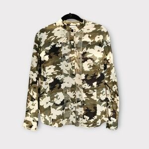 Chico's Camo Top Embroidered Long Sleeve Camouflage Button Down Shirt
